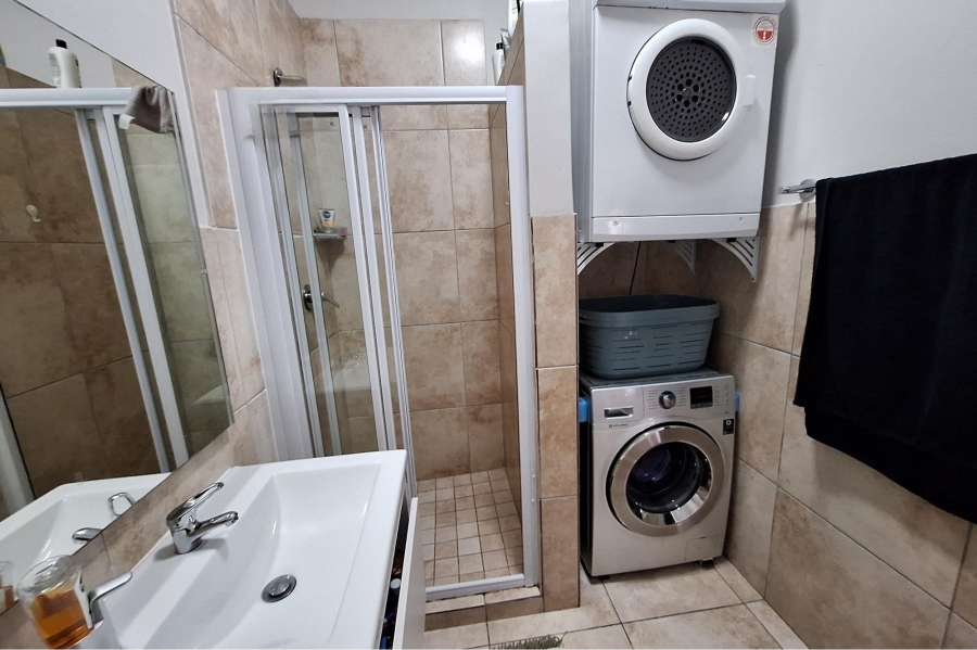 3 Bedroom Property for Sale in Century City Western Cape